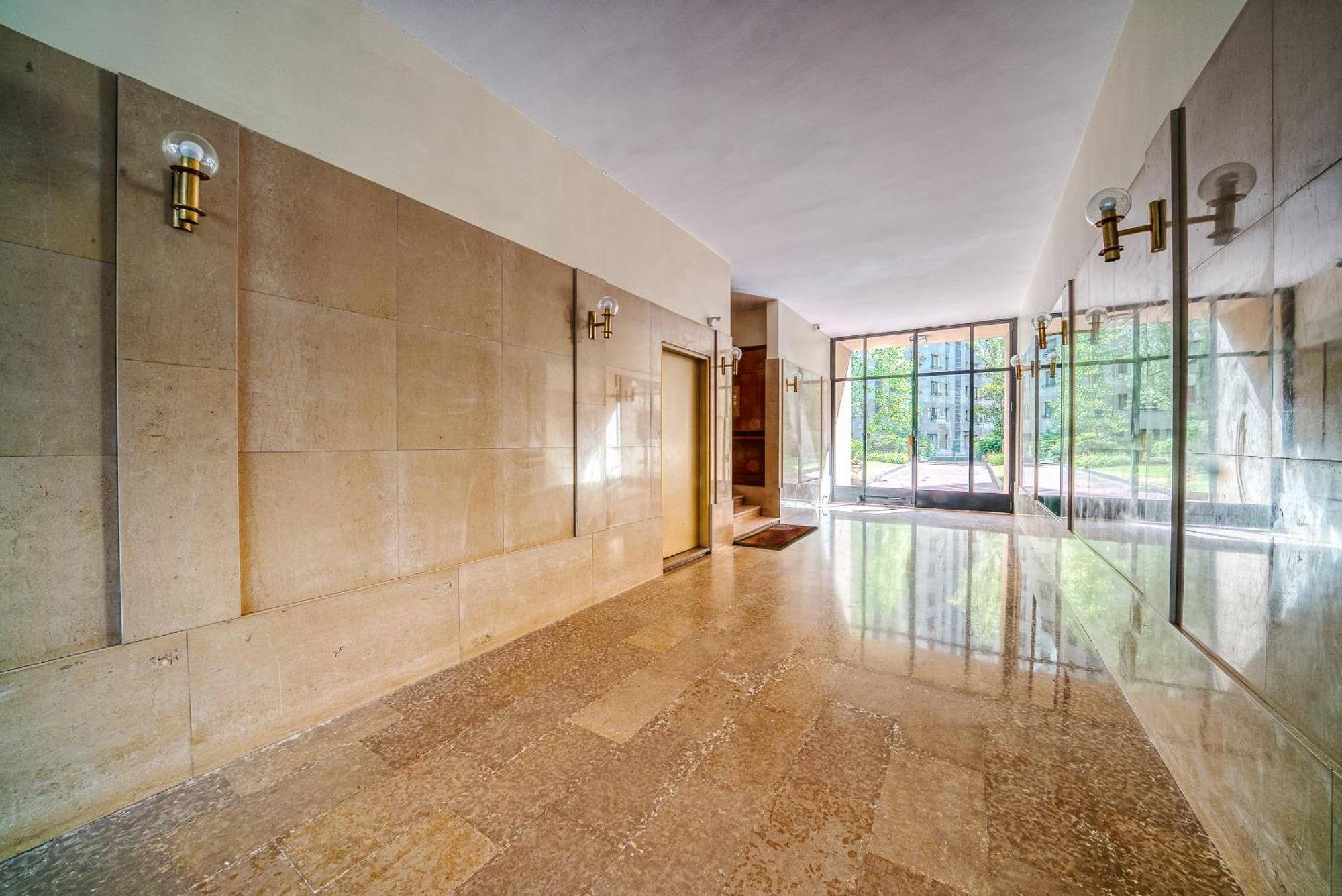 Stylish Apartment With A Balcony In Paříž Exteriér fotografie